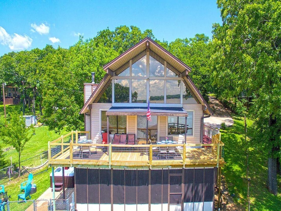 90a83bf5-81dc-4795-9076-762b4ae23c17